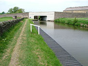 Approaching Holme bridge (Bridge 172A)