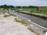 Holme Bridge lock (No.30)