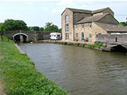 Eshton Road bridge (Bridge 171)