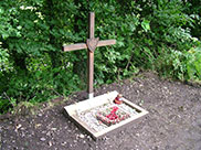 A memorial to 7 Polish airmen who lost their lives in a plane crash in 1943