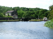 Dean locks (No.90) at Gathurst