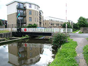 Dock swing bridge (Bridge 209)