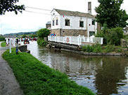 Micklethwaite swing bridge (Bridge 199)