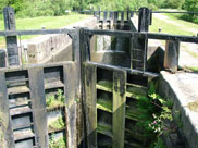 Huge gates at Appley locks