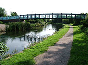 Unnamed footbridge (no number)