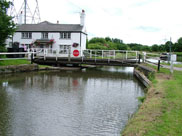 Spencer's swing bridge (Bridge 36)