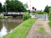 Glovers swing bridge (Bridge 33)