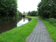 Approaching Cowling Bridge (Bridge 75A)