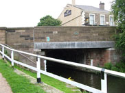 Bottom Road bridge (Bridge 99) and the Infirmary Hotel